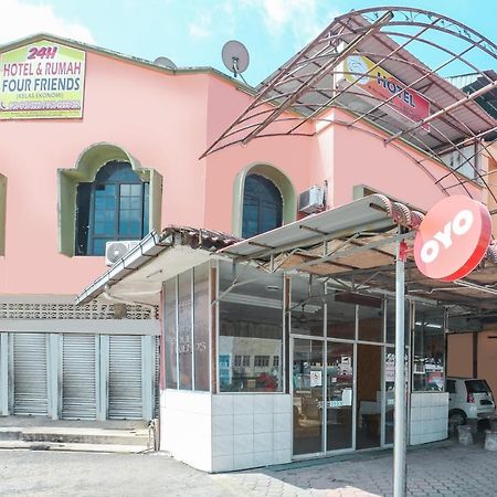 Oyo 90321 Hotel Bajet Sri Manal Tanah Merah  Exterior photo